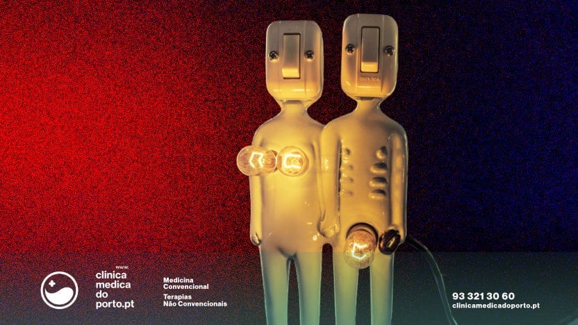 Imagem de Dois bonecos de luz onde os orgãos sexuais são substituídos por iluminação